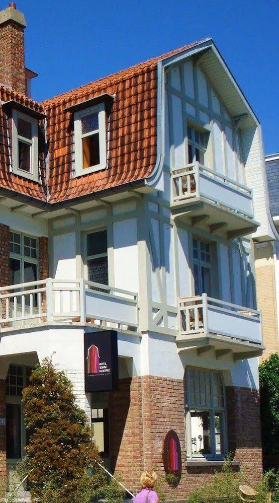 דה האן Hotel Bonne Auberge (Adults Only) מראה חיצוני תמונה